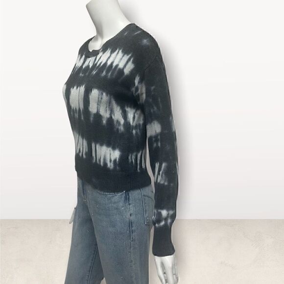 DKNY Jeans Dip Dye Crop Sweater - Picture 2 of 6